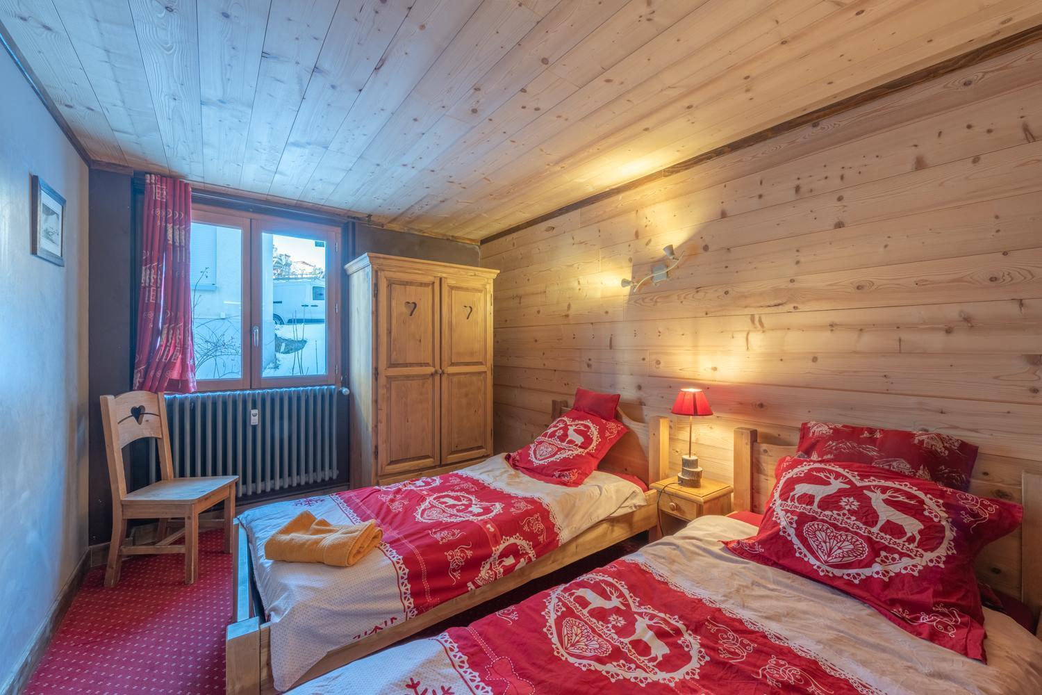 Chalet Alpe D'Huez 1850-Sea And Mountain Pleasure Avec 2 Appartements- 1 Appartement 3 Chambres 8 Couchages - 3 Salles D'Eau Et 1 Appartement 5 Chambres 12 Couchages 5 Salles D'Eau - Jacuzzi Et Sauna -Pieds Des Pistes Et Centre Bagian luar foto